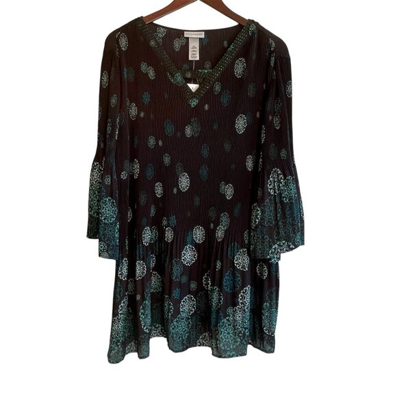 Catherines Womens Micro Pleated Top Size 2X Bell Sleeve Rhinestones Boho Event - Picture 1 of 12